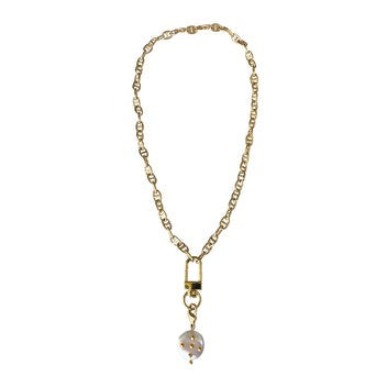 Elegant pearl jewelry necklace with gold chain and pendant.