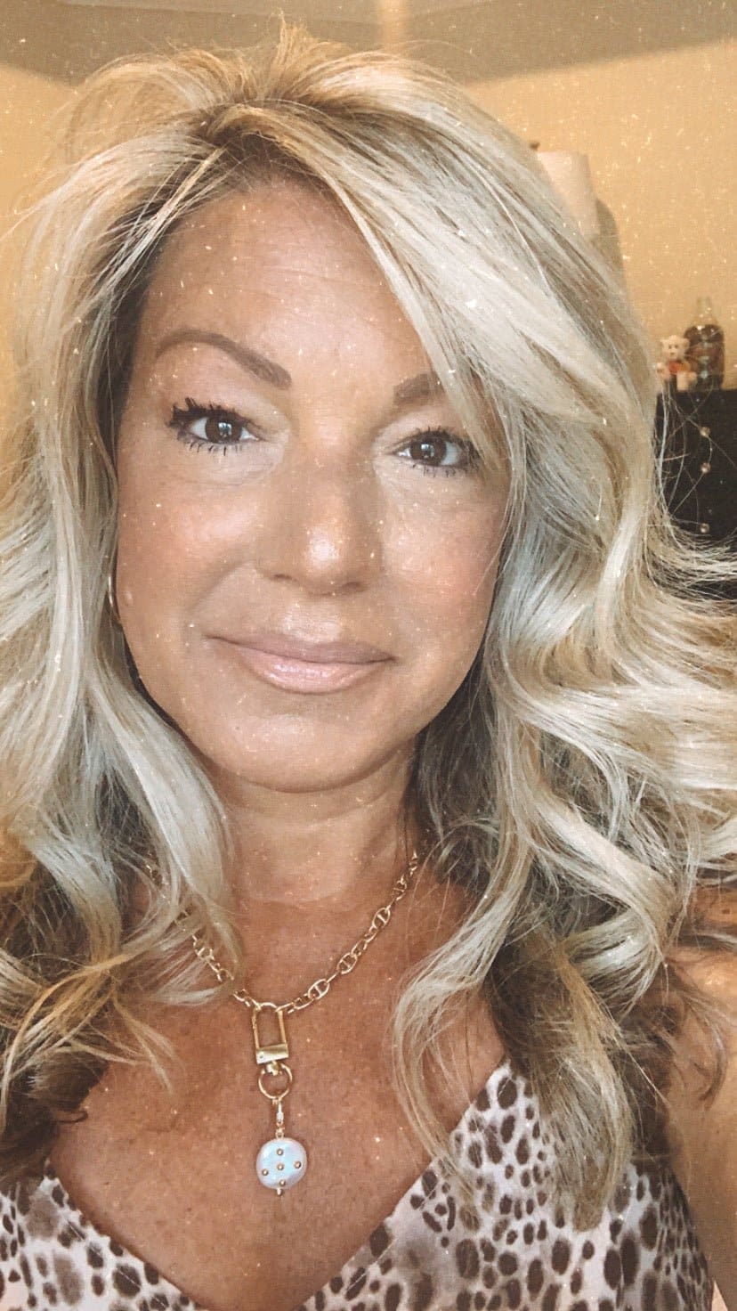 Freshwater Pearl and Gold Marla ADMK Necklace worn by model